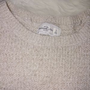 Abercrombie & Fitch Sweaters - Abercrombie&Fitch Small Sweater Abercrombie & Fitch Sweaters - Abercrombie&Fitch Small Sweater
